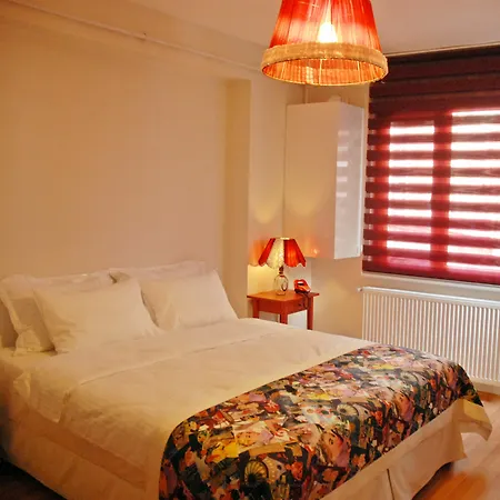 No 135 Apartment *